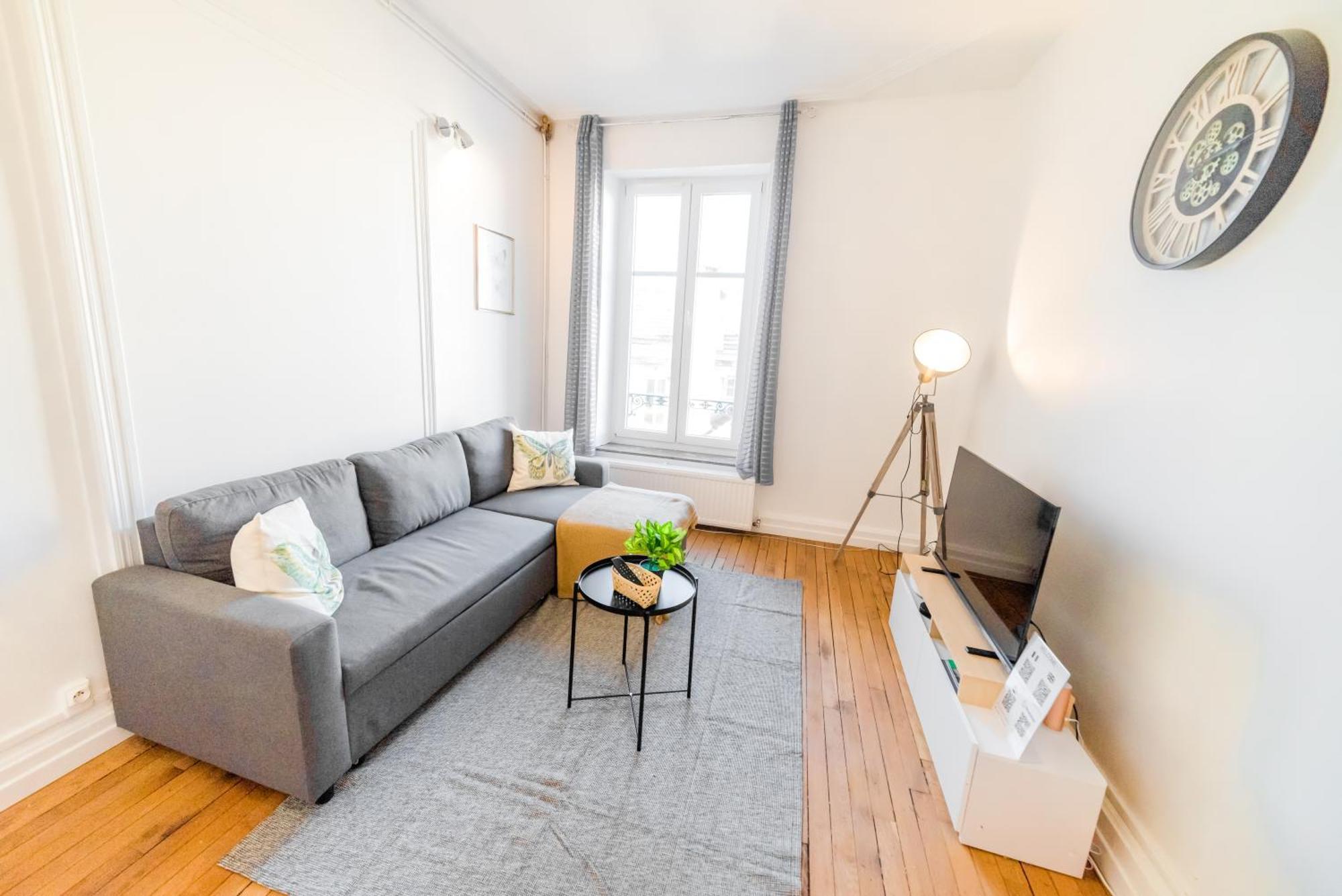 Suite Double Fabriques, 2 Bedrooms, Central, Parking Nearby, Self Checkin Нансі Екстер'єр фото